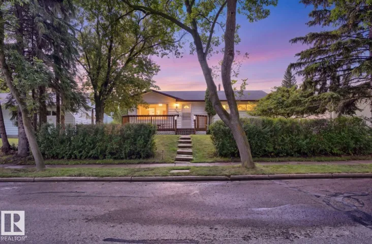 6221 44B Avenue, Camrose, Alberta T4V0B5