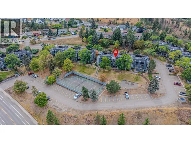 1221 HUGH ALLAN Drive Unit# 38, Kamloops, British Columbia V1S1M7
