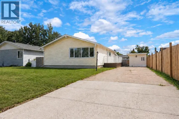 2 Blair Crescent, Fort McMurray, Alberta t9h1m9