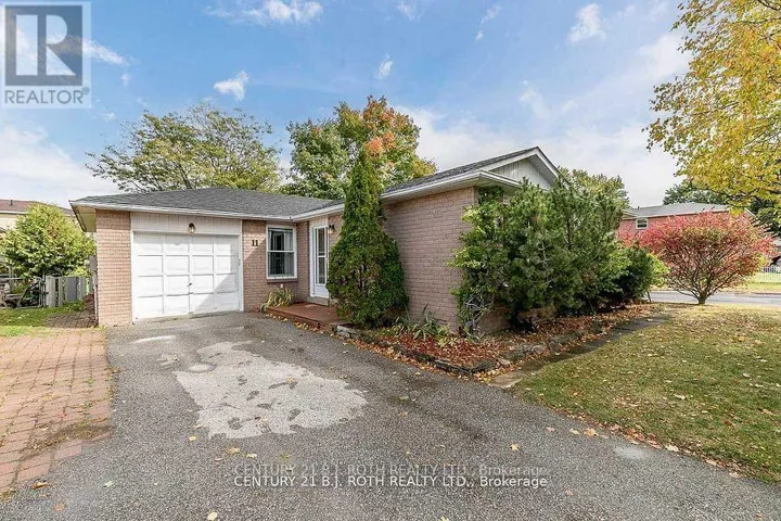11 CARTWRIGHT DRIVE, Barrie (Cundles East), Ontario L4M5P9