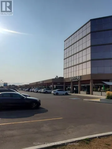 13 & 14 - 3220 DUFFERIN STREET, Toronto (Yorkdale-Glen Park), Ontario M6A2T3