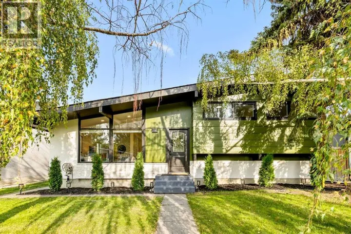 9716 2 Street SE, Calgary, Alberta T2J0W2