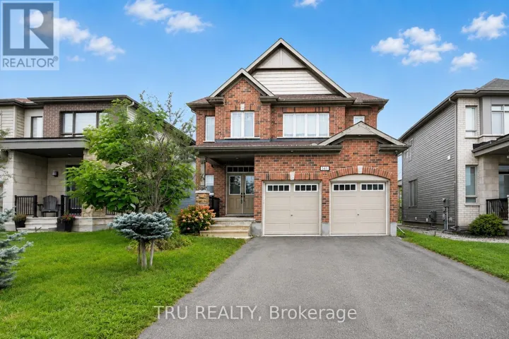 641 PARADE DRIVE, Ottawa, Ontario K2S0X8