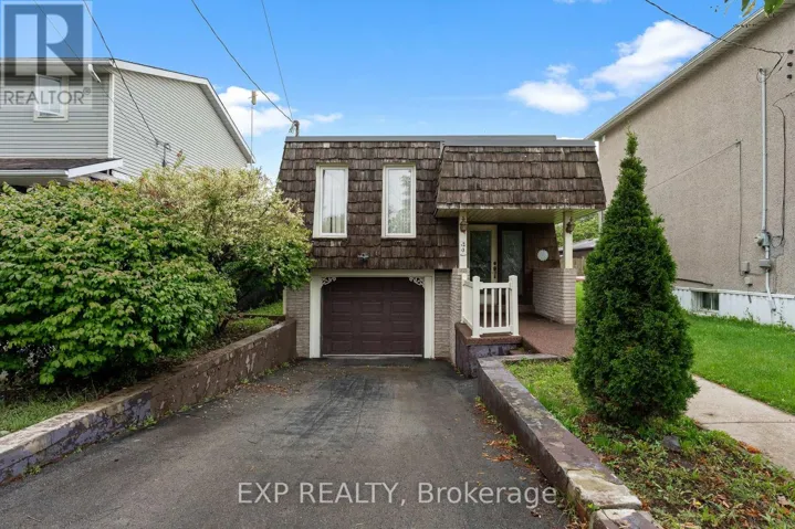 23 CLASSIC AVENUE, Welland (Lincoln/Crowland), Ontario L3B1P3