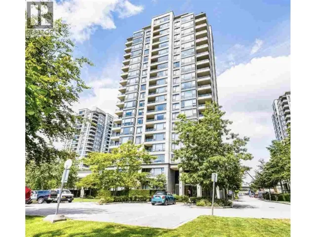 2102 4178 DAWSON STREET, Burnaby, British Columbia V5C0A1