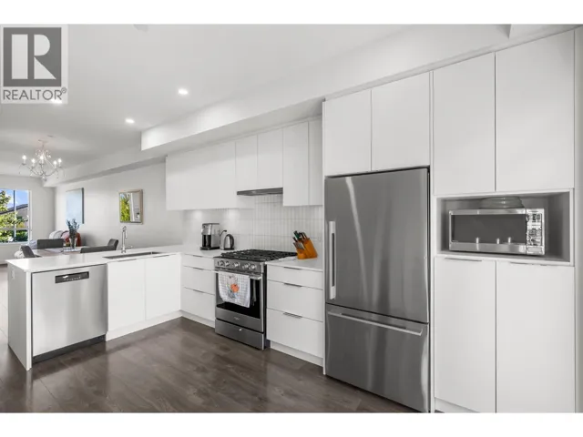 15 4292 WOLF WAY, Tsawwassen, British Columbia V4M0E1