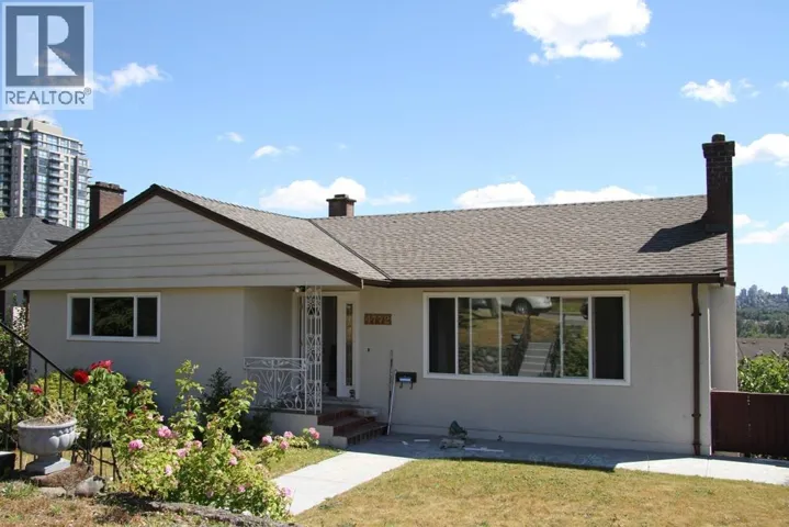 4772 RIDGELAWN DRIVE, Burnaby, British Columbia V5C3Y2