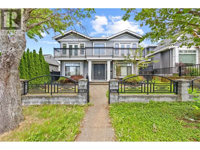4581 PARKER STREET, Burnaby, British Columbia V5C3E1