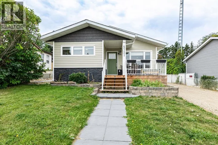 5721 51 Avenue, Innisfail, Alberta T4G1R4