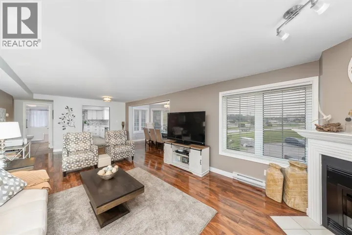 1520 Venetian BOULEVARD Unit# M201, Point Edward, Ontario N7T7Z8