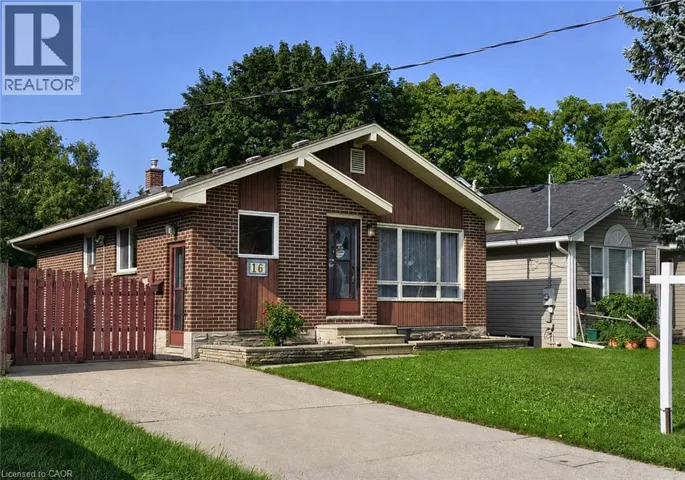 16 BROADVIEW Avenue, Cambridge, Ontario N1R3V7