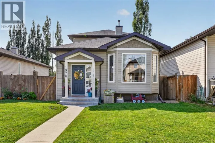 1976 Parkside Close, Coaldale, Alberta T1H0A1