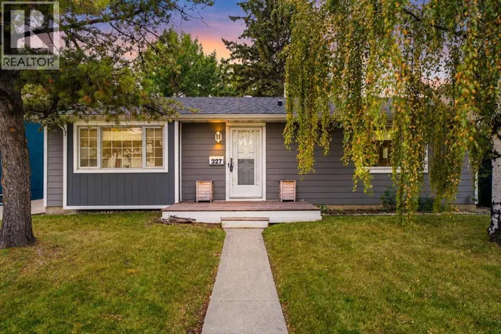 327 Lynnview Way SE, Calgary, Alberta T2C1T7