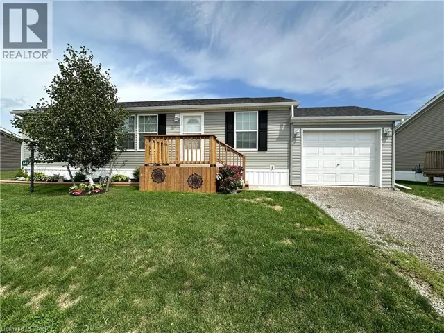 14 COPPER BEECH Drive, Haldimand County, Ontario N0A1L0