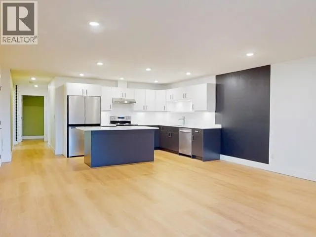 B2-6900 BURNABY STREET, Powell River, British Columbia V8A1Y9