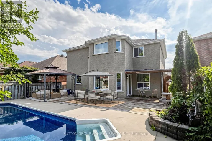 38 FELT CRESCENT, Barrie (Bayshore), Ontario L4N8V1