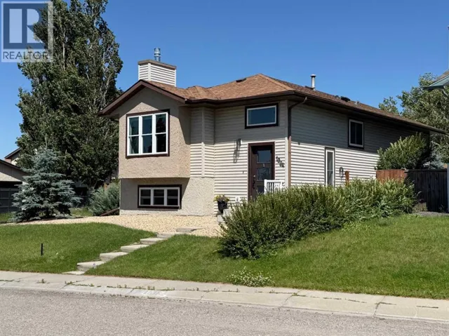 1004 13 Street SE, High River, Alberta T1V1L4