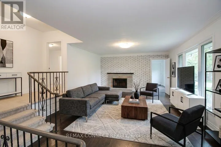 - MAIN - 12 LONGBRIDGE ROAD, Vaughan (Uplands), Ontario L4J1L5