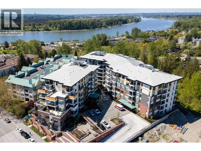 401 11639 227 STREET, Maple Ridge, British Columbia V2X9B2