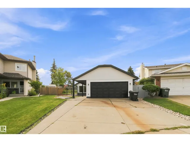 43 VENTNOR PL, Sherwood Park, Alberta T8A4W8