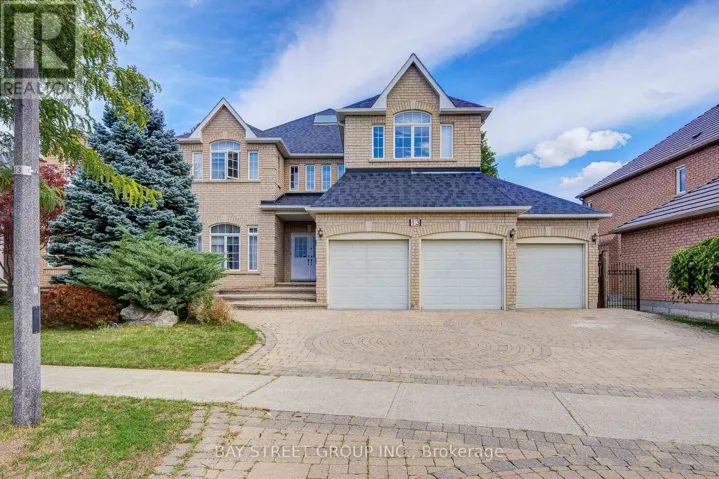 13 PEMBROOKE ROAD, Markham (Cachet), Ontario L6C2L2