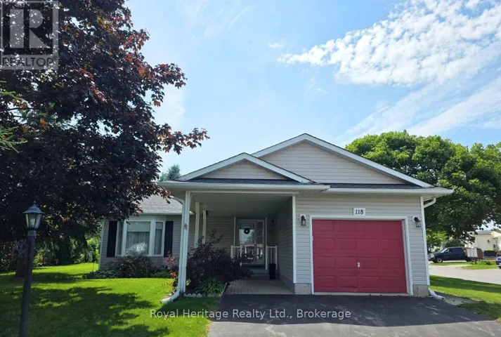 118 BLUFFS ROAD, Clarington (Newcastle), Ontario L1B1A8