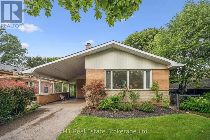 9 CEDAR STREET, Guelph (Dovercliffe Park/Old University), Ontario N1G1B9