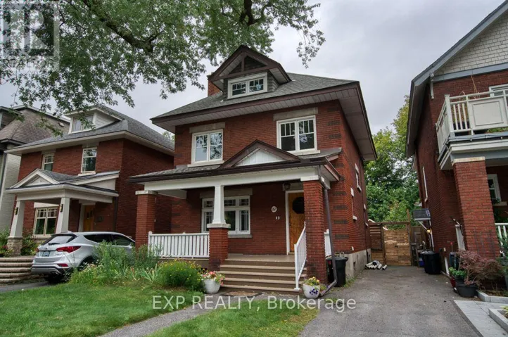 267 POWELL AVENUE, Ottawa, Ontario K1S2A4