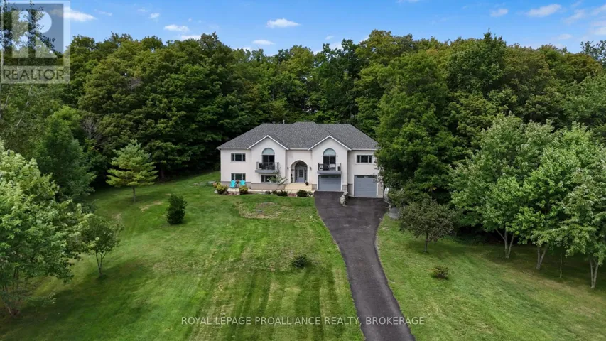 27 COLLINS DRIVE, Frontenac (Frontenac South), Ontario K0H1X0