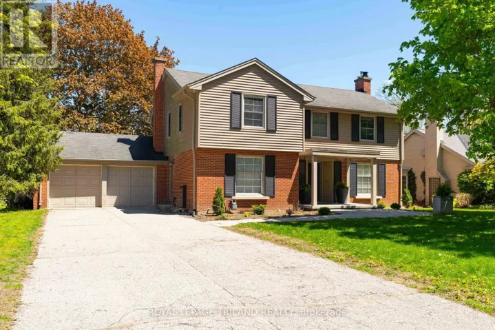 1104 THE PARKWAY, London East (East B), Ontario N6A2X3