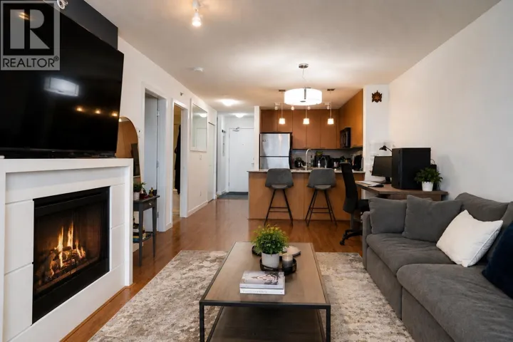 1006 39 SIXTH STREET, New Westminster, British Columbia V3L0B3
