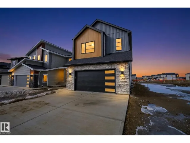 7087 KIVIAQ CR SW, Edmonton, Alberta T6W5N7