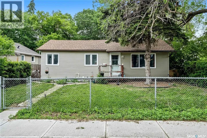 133 OSLER STREET, Regina, Saskatchewan S4R1V3