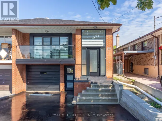 UPPER - 62 DAVELAYNE ROAD, Toronto (Humbermede), Ontario M9M2A7