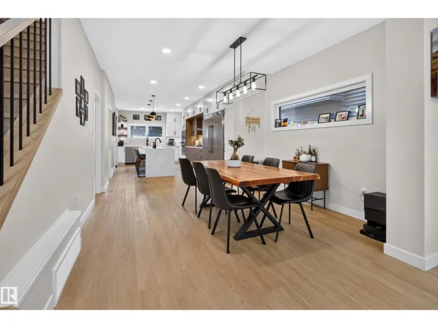 9333 148 ST NW, Edmonton, Alberta T5R1A5
