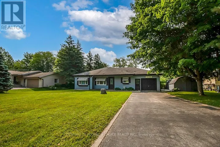 3 LAKESHORE BOULEVARD, Selwyn, Ontario K0L1T0