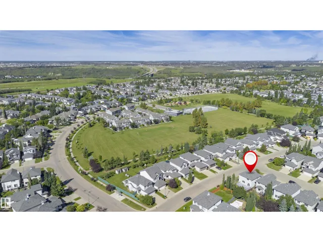 2407 HAGEN WY NW, Edmonton, Alberta T6R3M6