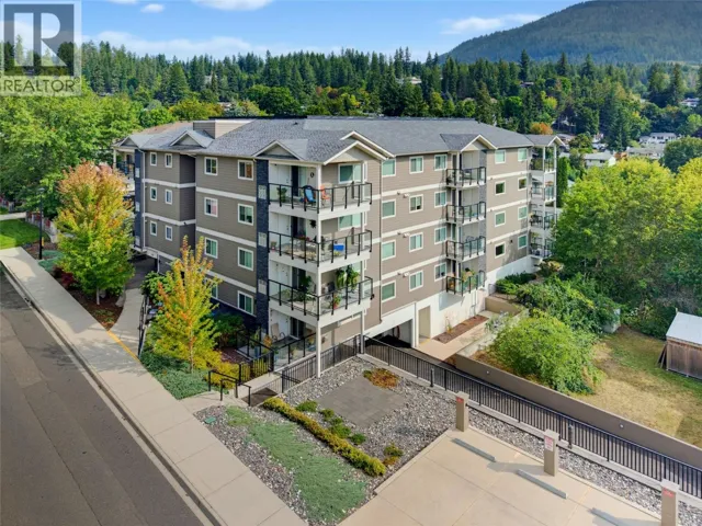 330 4th Avenue SE Unit# 106, Salmon Arm, British Columbia V1E0E2