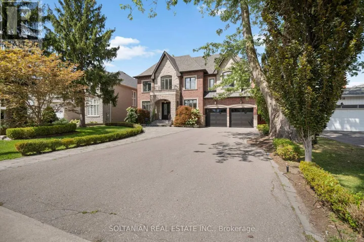 74 YONGEHURST ROAD, Richmond Hill (North Richvale), Ontario L4C3T2