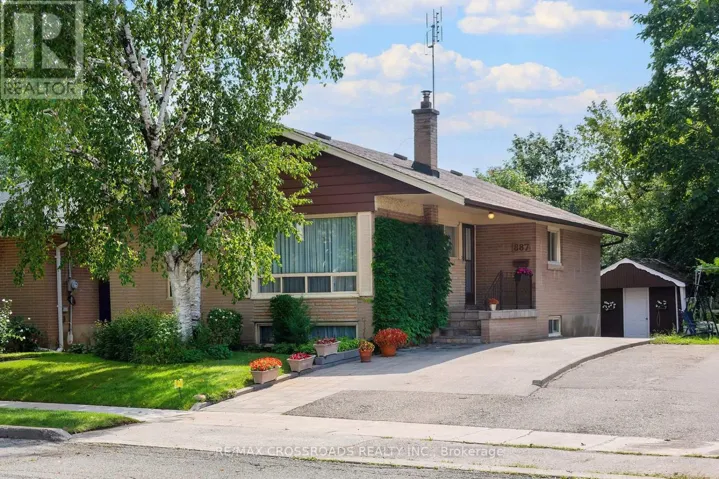 887 BRIMORTON DRIVE, Toronto (Woburn), Ontario M1G2T8
