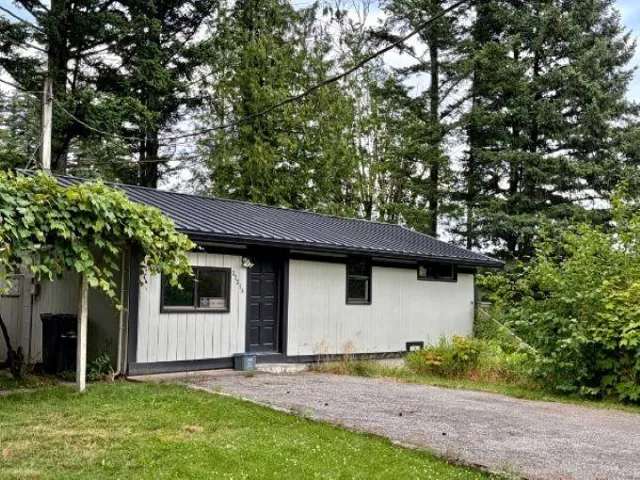 37318 WARD ROAD, Abbotsford, British Columbia V3G2K6