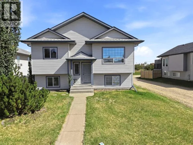 228 Jenner Crescent, Red Deer, Alberta T4P0B5