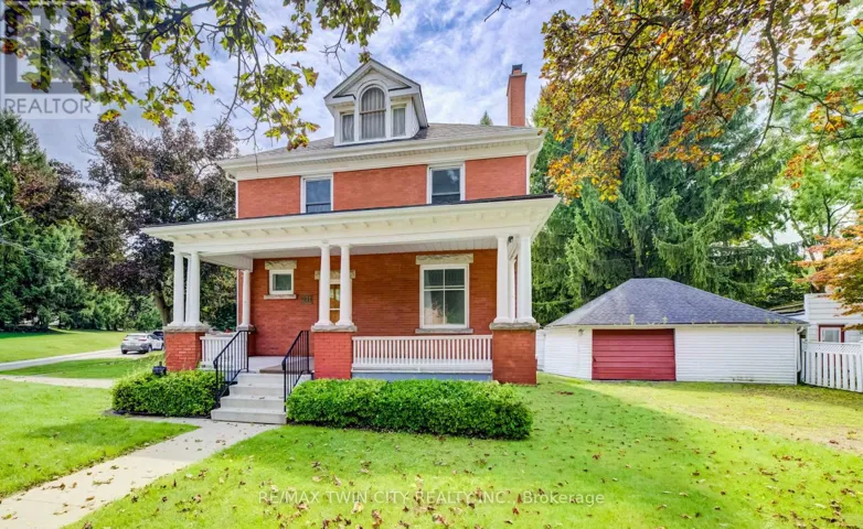 211 MAIN STREET, Cambridge, Ontario N1R1X1