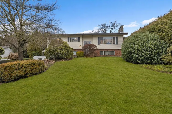 46573 ELGIN DRIVE, Fairfield Island, Chilliwack, British Columbia V2P6T2