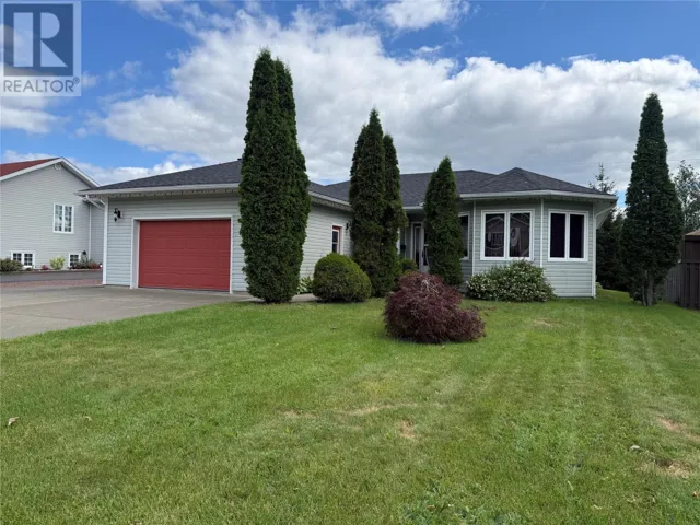 8 Harmsworth Drive, Grand Falls-Windsor, Newfoundland & Labrador A2A2Y8