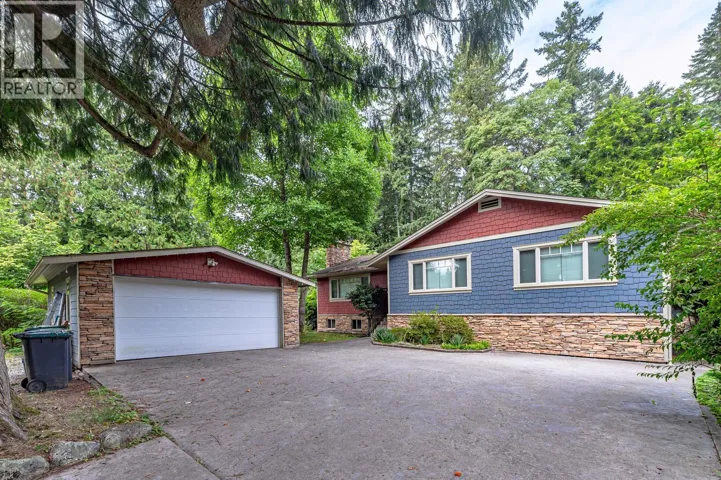 1130 HANDSWORTH ROAD, North Vancouver, British Columbia V7R2A8