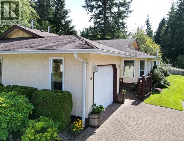 19 605 Rockland Rd, Campbell River, British Columbia V9W7X1