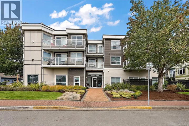 301 2440 Oakville Ave, Sidney, British Columbia V8L5Y4
