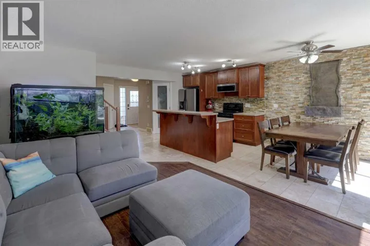 15 Parklane Drive, Strathmore, Alberta T1P1C2