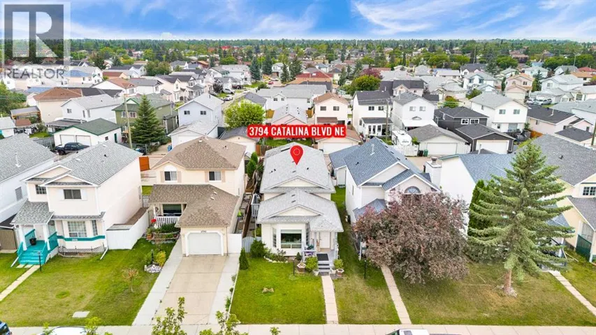 3794 Catalina Boulevard NE, Calgary, Alberta T1Y6Y2